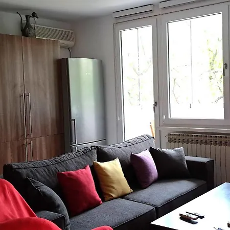 Cherry - 2 Minutes Walk To Bascarsija