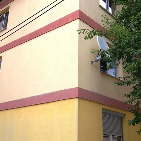 Cherry - 2 Minutes Walk To Bascarsija * Sarajevo